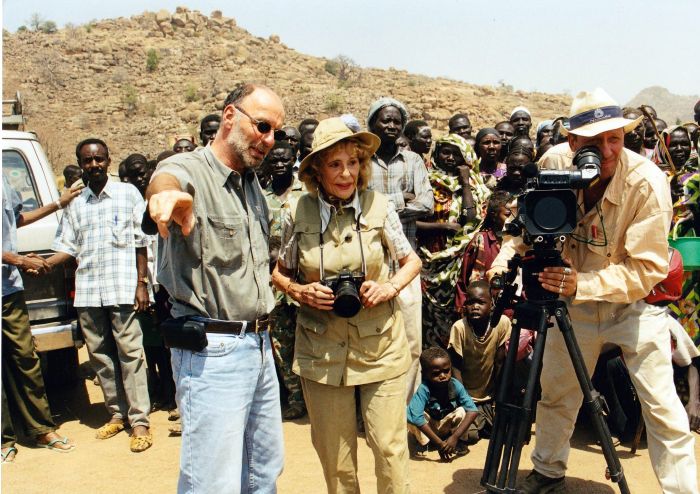 Ray Müller begleitete Leni Riefenstahl nach Afrika.